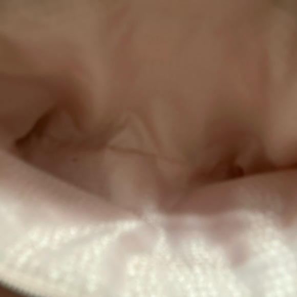 kate spade pink leather shoulder bag with storybook inside. - Picture 7 of 14